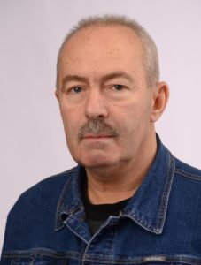 Начальник отдела качества: подбор контролеров для проверки изделий из пластика